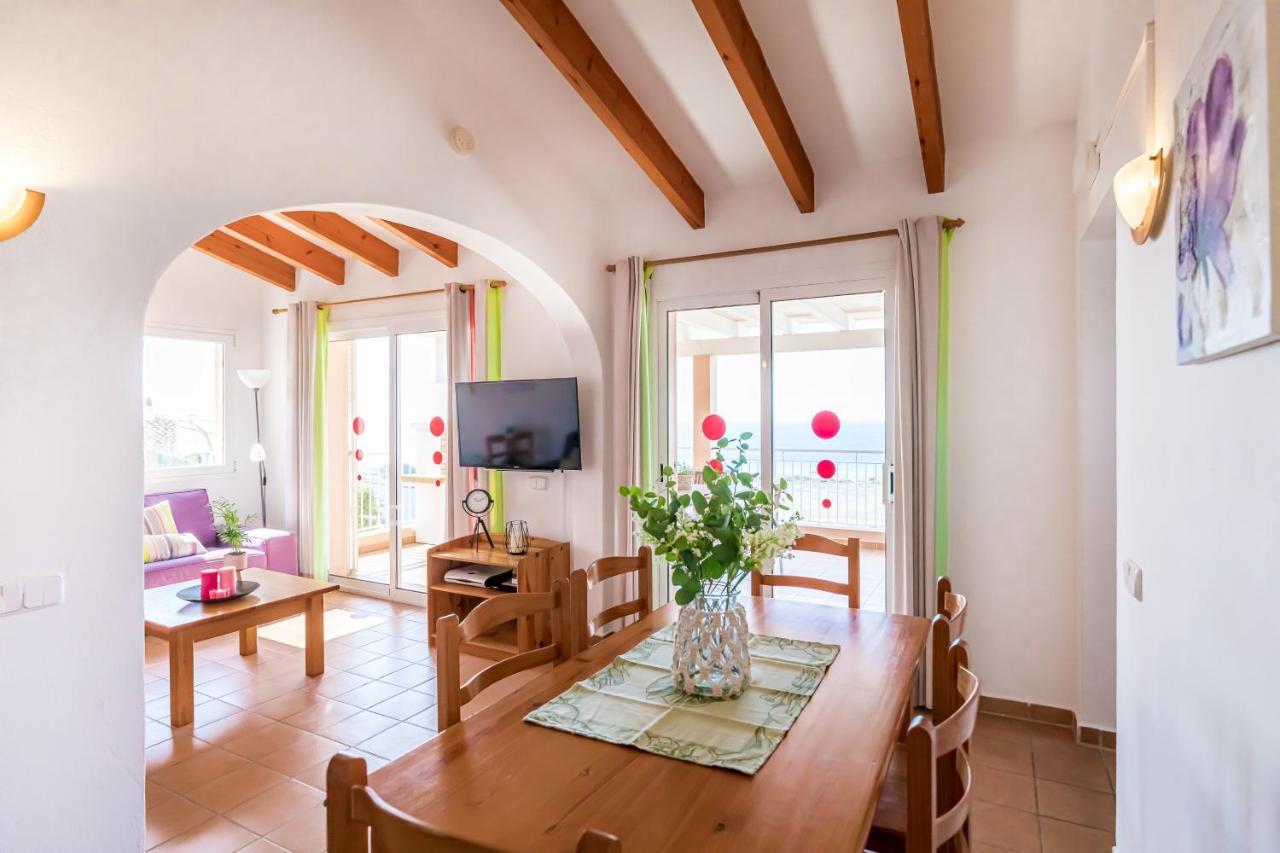 Villa Camamilla By Menorca Vacations Son Bou Bagian luar foto